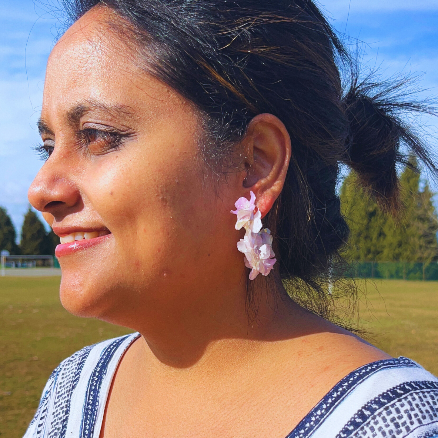 Small Real Pink and white Hydrangeas Hoops Earrings