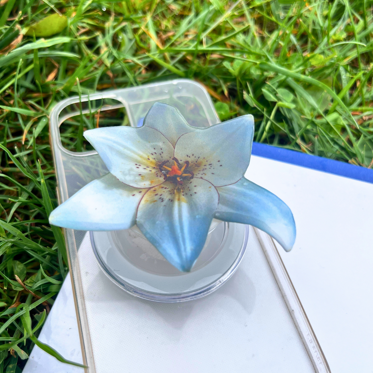 White Lily Flower Phone Grip Holder - Pop Socket