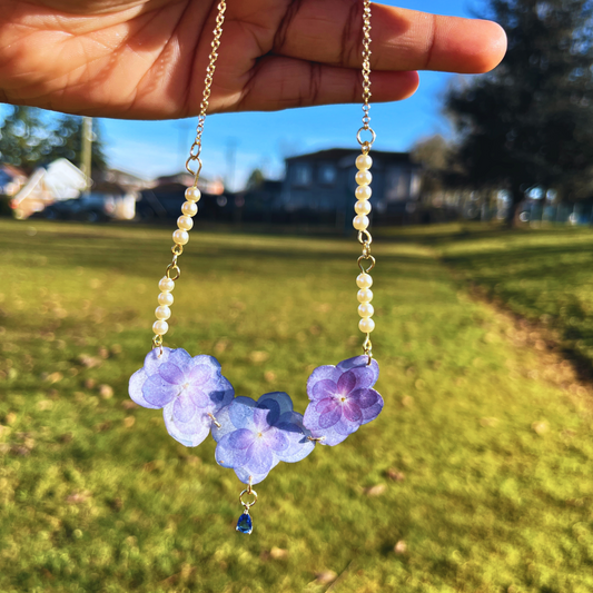 Real Hydrangeas Necklace with Pearls