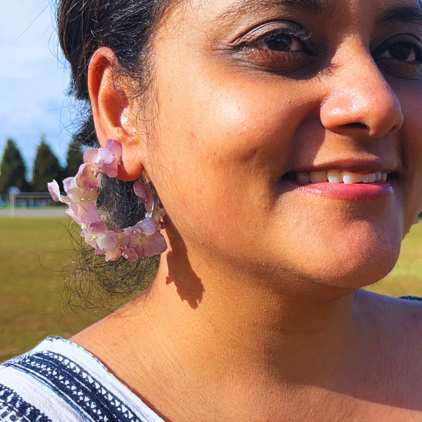 Small Real Pink and white Hydrangeas Hoops Earrings